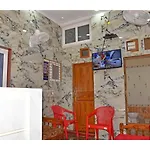 Hotel Maya Inn, Varanasi
